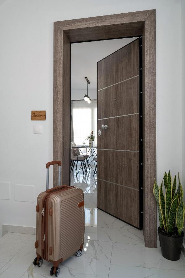 Amersa Luxury Apartments Heraklion  ภายนอก รูปภาพ