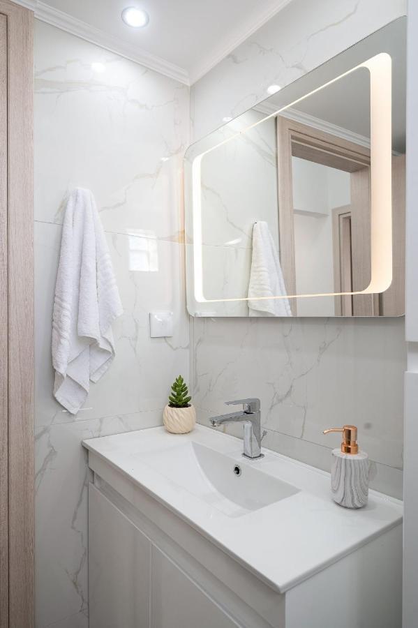 Amersa Luxury Apartments Heraklion  ภายนอก รูปภาพ