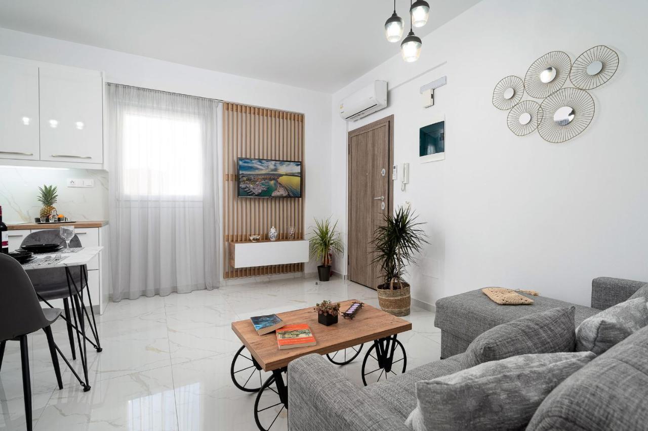 Amersa Luxury Apartments Heraklion  ภายนอก รูปภาพ